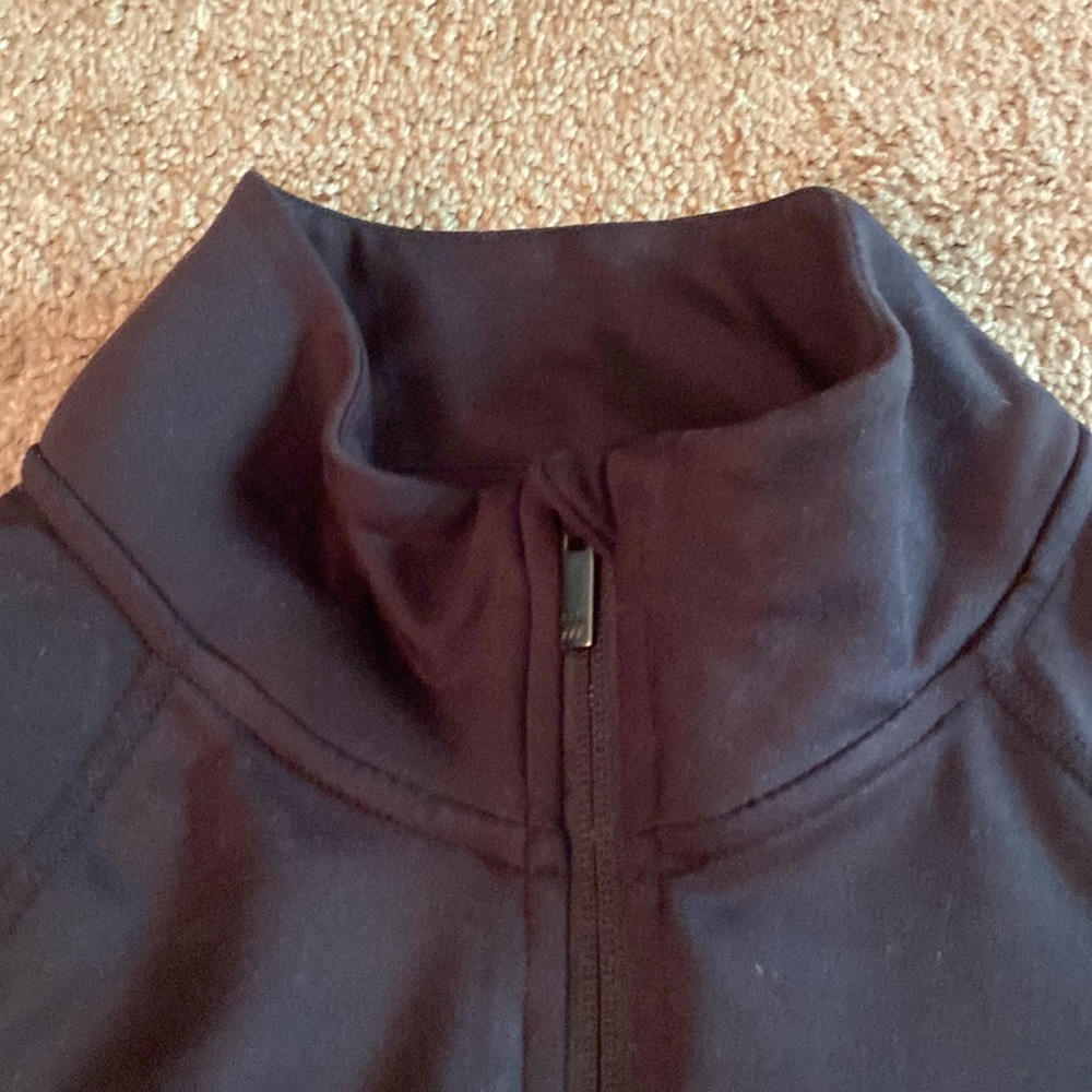 Silky soft jacket with zip pockets - Picture 4 of 4